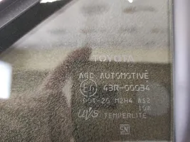 Toyota RAV 4 (XA50) Fenêtre latérale avant / vitre triangulaire (4 portes) E643R00034