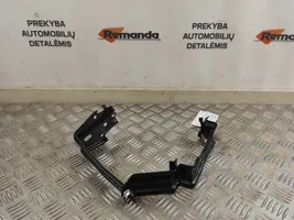 Toyota RAV 4 (XA50) Support batterie 