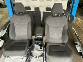 Toyota RAV 4 (XA50) Salona daļu komplekts 5881042010