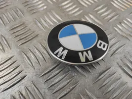 BMW 5 E39 Mostrina con logo/emblema della casa automobilistica 813237505