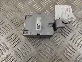 Toyota RAV 4 (XA50) Boîtier module alarme 8657242051