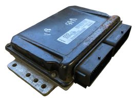 Volvo S40 Sterownik / Moduł ECU S118245001D