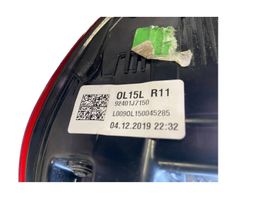 KIA Ceed Luci posteriori 92401J7150