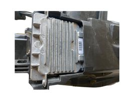 Volvo XC60 Lampa przednia 31395897