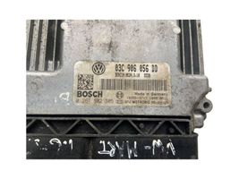 Volkswagen Golf V Moottorin ohjainlaite/moduuli 03C906056DD