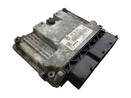 Volkswagen PASSAT B6 Sterownik / Moduł ECU 03G906056L