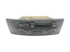 Renault Scenic I Radio/CD/DVD/GPS-pääyksikkö 7700433072