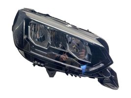 Peugeot 208 Lampa przednia 9833036180