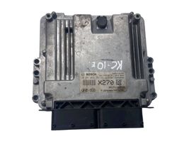 KIA Carens III Calculateur moteur ECU 391712A520