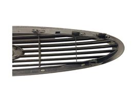 Ford Mondeo MK II Atrapa chłodnicy / Grill 96BG8200