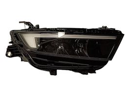 Opel Astra L Lampa przednia 12690020020R