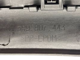 Seat Exeo (3R) Apakšējā bampera daļa (lūpa) 3R9807443