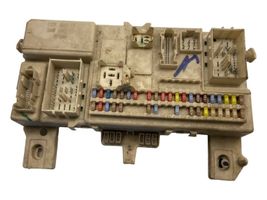 Volvo V50 Module de fusibles 30765015