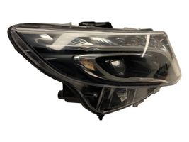 Mercedes-Benz V Class W447 Lampa przednia A4479061501