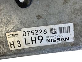 Nissan Juke I F15 Moottorin ohjainlaite/moduuli MEC940390