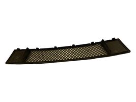 BMW 1 E81 E87 Grille inférieure de pare-chocs avant 15857711