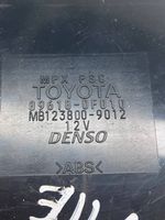 Toyota Corolla Verso AR10 Inne komputery / moduły / sterowniki 896180F010