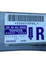 Toyota Celica T230 Sensore d’urto/d'impatto apertura airbag 8986020020