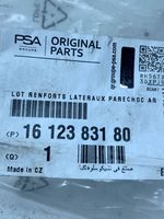 Citroen C1 Staffa di rinforzo montaggio del paraurti posteriore 525760H041