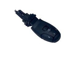 Peugeot Partner Przyciski / Przełącznik regulacji głośności 9641796480