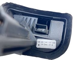 Ford Mondeo Mk III Przyciski / Przełącznik regulacji głośności 98AB14K147AD