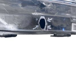 Renault Clio IV Lampa przednia 260608367R