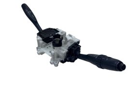 Mitsubishi Carisma Leva/interruttore dell’indicatore di direzione e tergicristallo MB953700