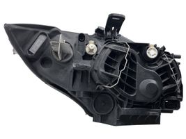 BMW 1 E82 E88 Lampa przednia 7263639