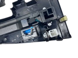 Toyota Verso Rivestimento in plastica cornice della leva del cambio 