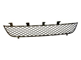 Mitsubishi L200 Grille inférieure de pare-chocs avant MN142535