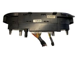 KIA Carens III Panel klimatyzacji 97250A4XXX