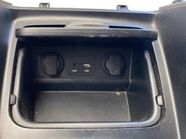 KIA Carens III Console centrale 84633A4000