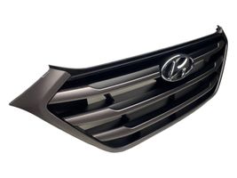 Hyundai Tucson TL Maskownica / Grill / Atrapa górna chłodnicy 86350D7000