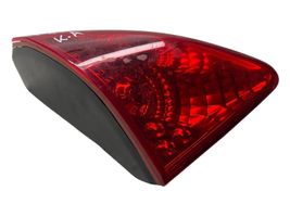 Peugeot 3008 II Lampy tylnej klapy bagażnika 9683461080