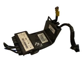 Peugeot Partner Module de fusibles 9806192580