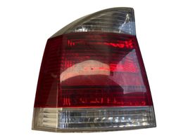 Opel Vectra C Lampa tylna 13157646