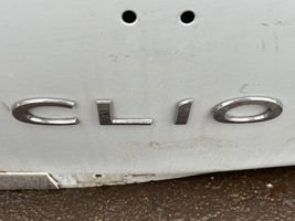 Renault Clio IV Takaluukun/tavaratilan kansi 