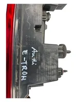 Audi e-tron Lampy tylnej klapy bagażnika 4KE945095D