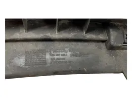 Audi Q5 SQ5 Moldura inferior del parachoques trasero 8R0807833B