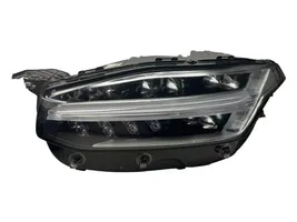 Volvo XC90 Lampa przednia 32228296