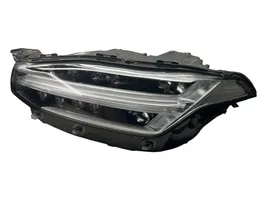 Volvo XC90 Lampa przednia 32228296