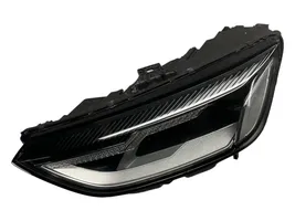 Audi A4 S4 B9 Lampa przednia 8W0941011