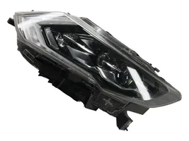 Nissan X-Trail T32 Headlight/headlamp 