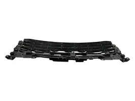 Mitsubishi L200 Unteres Gitter dreiteilig vorne 6402A515