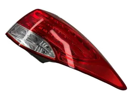 Hyundai i40 Lampa tylna 924023Z0