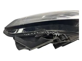 Jaguar E-Pace Lampa przednia M9C313W029BB