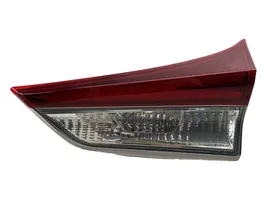 Toyota Auris E180 Lampy tylnej klapy bagażnika 02354