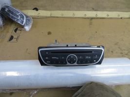 Renault Fluence Radio/CD/DVD/GPS-pääyksikkö 281158309R