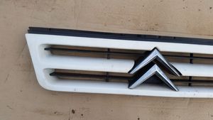 Citroen Jumper Grille calandre supérieure de pare-chocs avant 1304699070