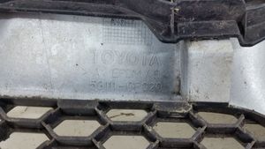 Toyota Corolla E120 E130 Grille calandre supérieure de pare-chocs avant 531110F020